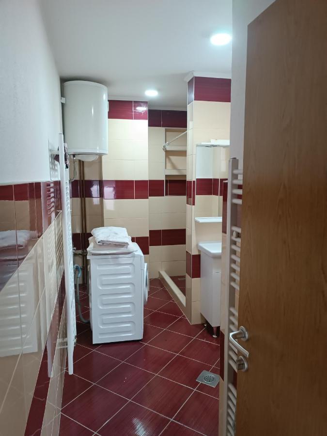 Отель 2Bdr Apt With Balcony With View- Free Parking Сараево Экстерьер фото